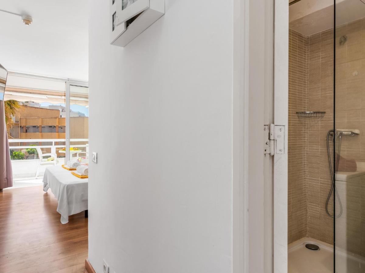 302 Modern, Light, Comfortable Studio With Swimming Pool Playa de las Américas Dış mekan fotoğraf